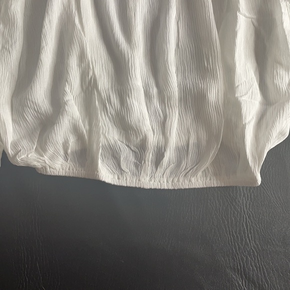 White Off The Shoulder Top - Picture 5 of 5